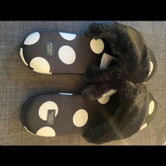 VS Victoria’s Secret slippers Black/White Polka Dots - Picture 5 of 9
